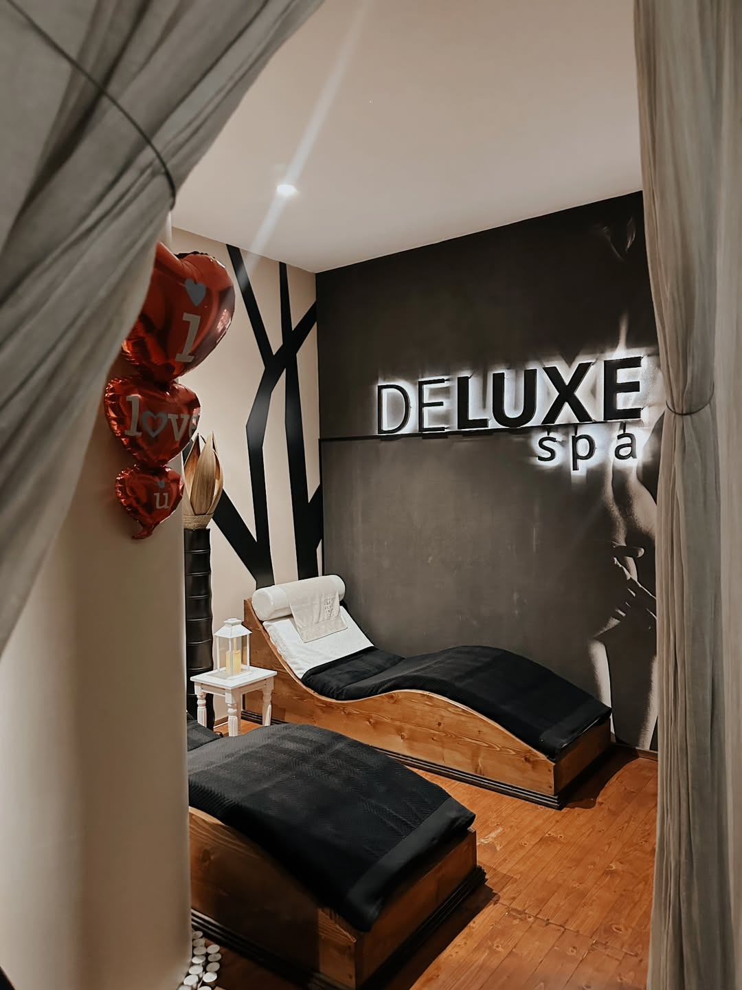DeLuxe Spa & Massage