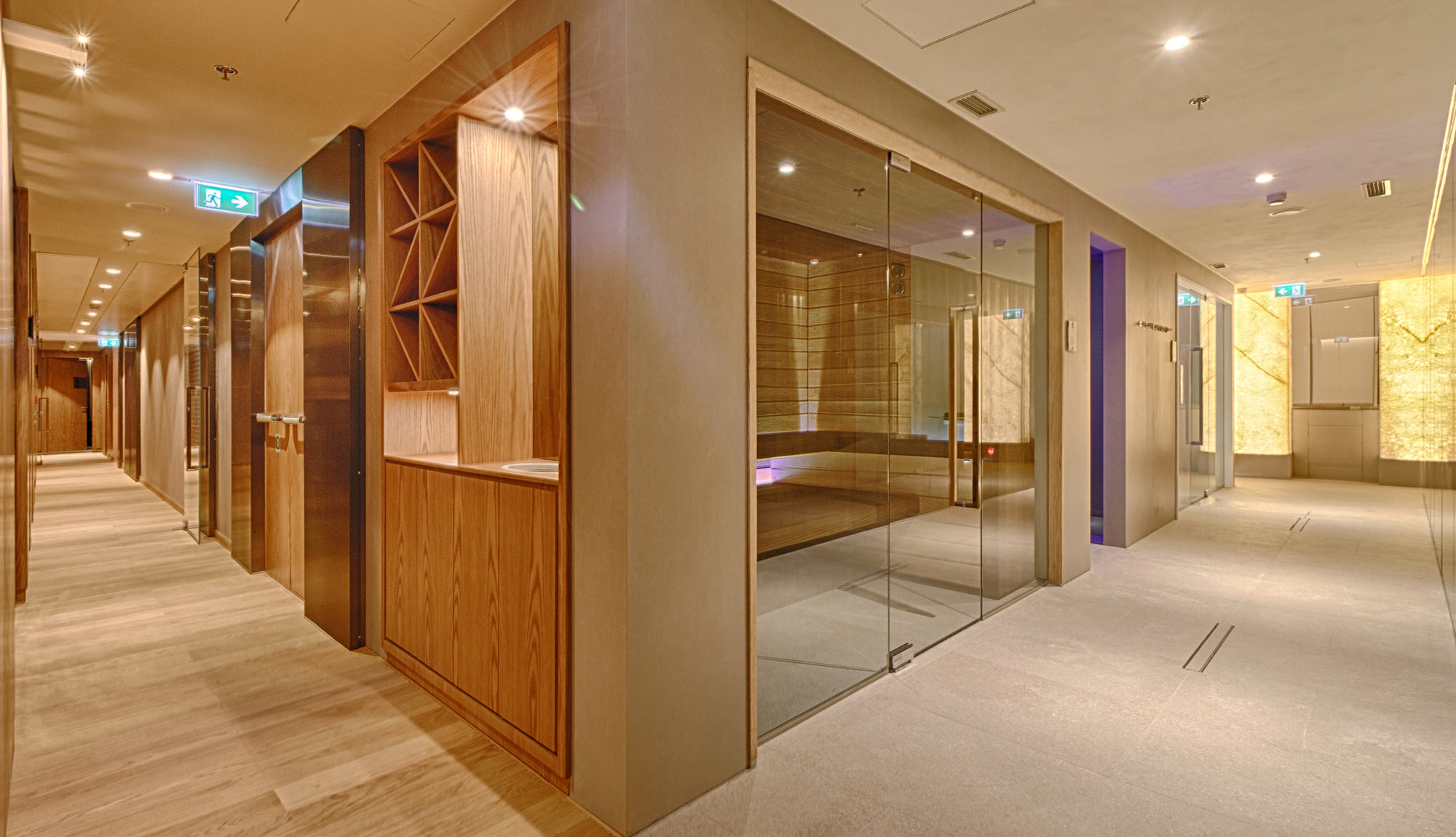 Oblivion Spa · Maritim Plaza